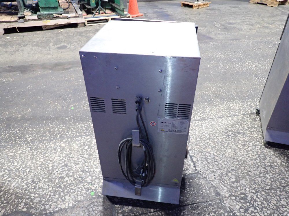 Domino Fume Extraction Cabinet