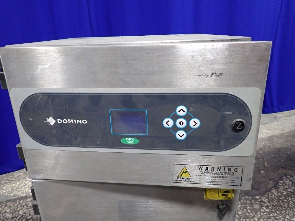 Domino Fume Extraction Cabinet