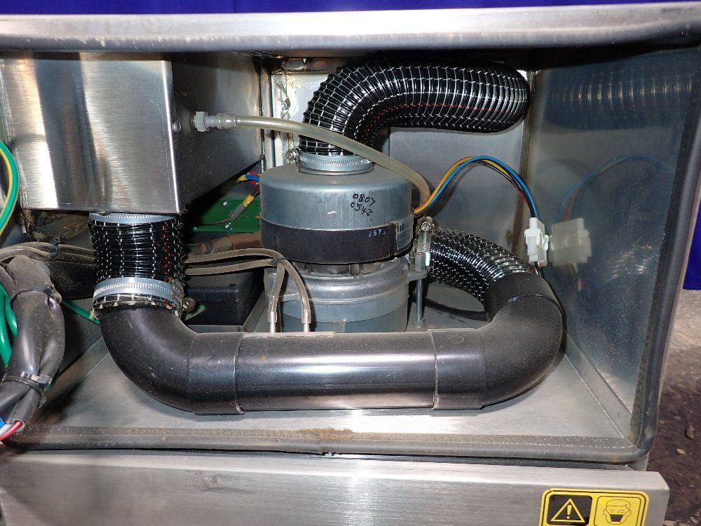 Domino Fume Extraction Cabinet