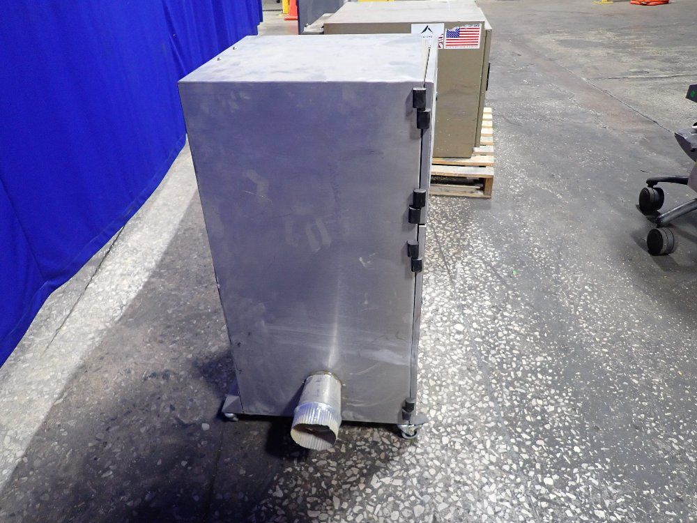 Domino Fume Extraction Cabinet