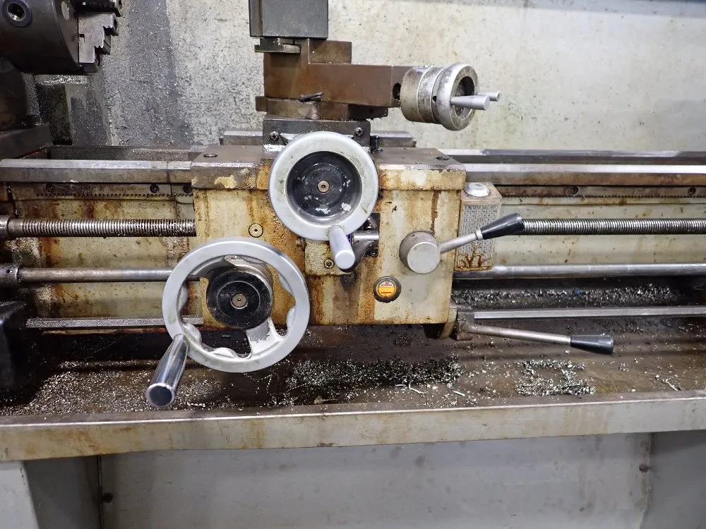 Vectrax 2003 Vectrax 82837915 Gap Bed Lathe