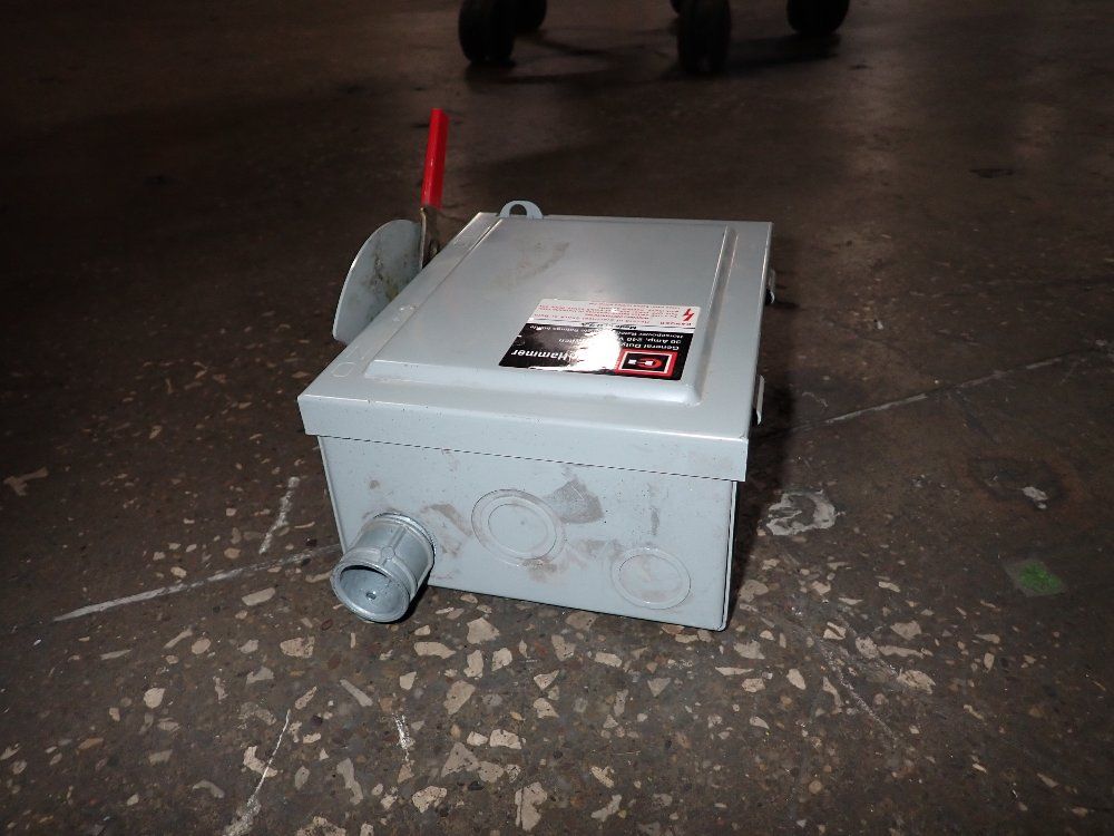 Cutlerhammer Fusible Safety Switch
