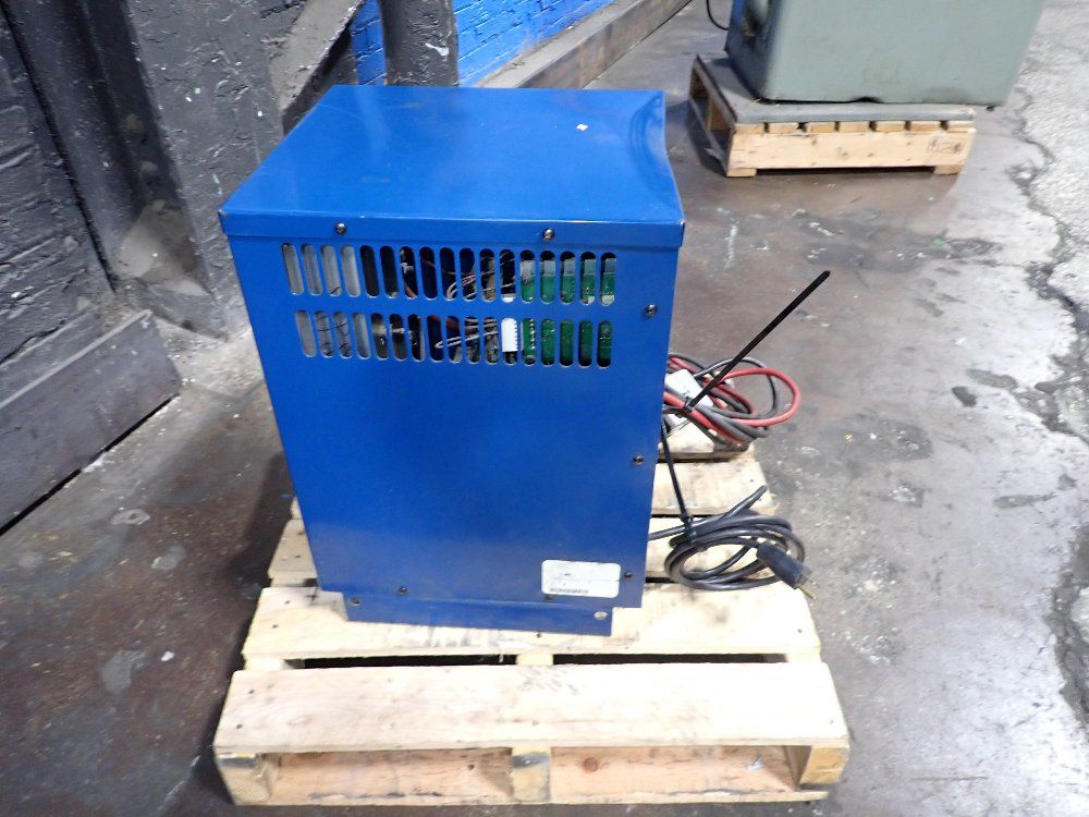 Patriot Battery Charger