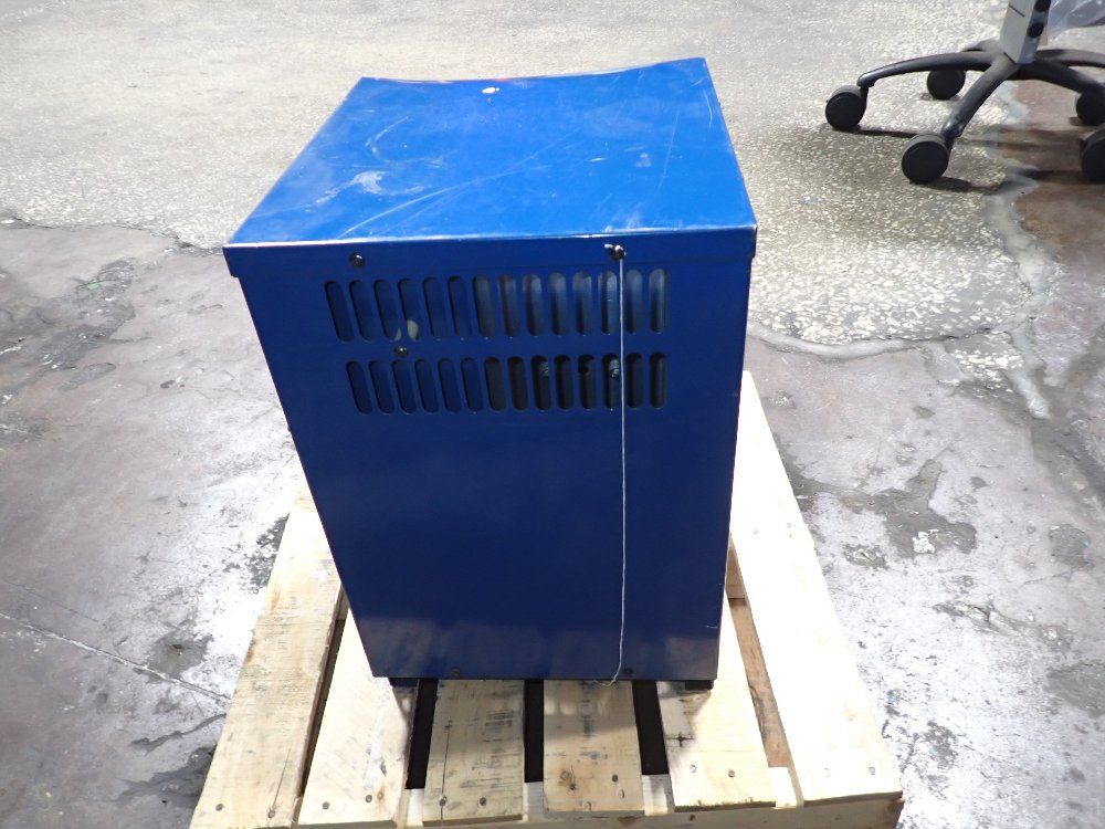 Patriot Battery Charger