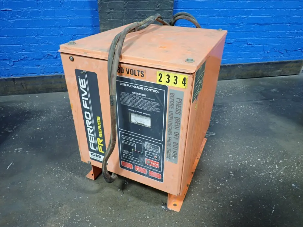 BATTERY CHARGER