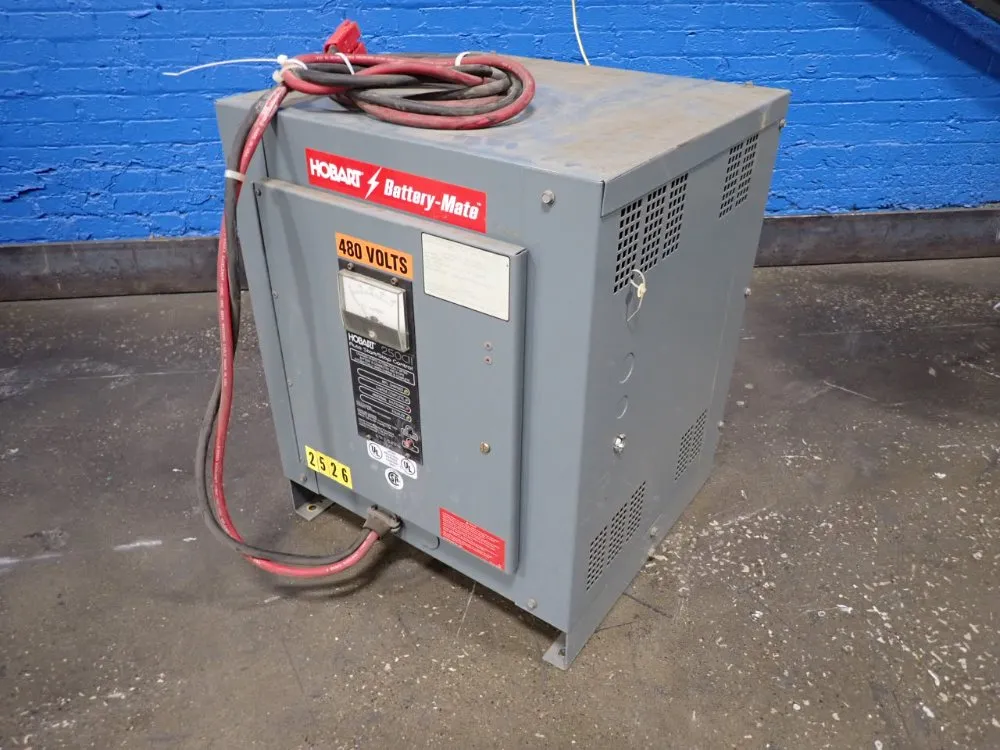 BATTERY CHARGER