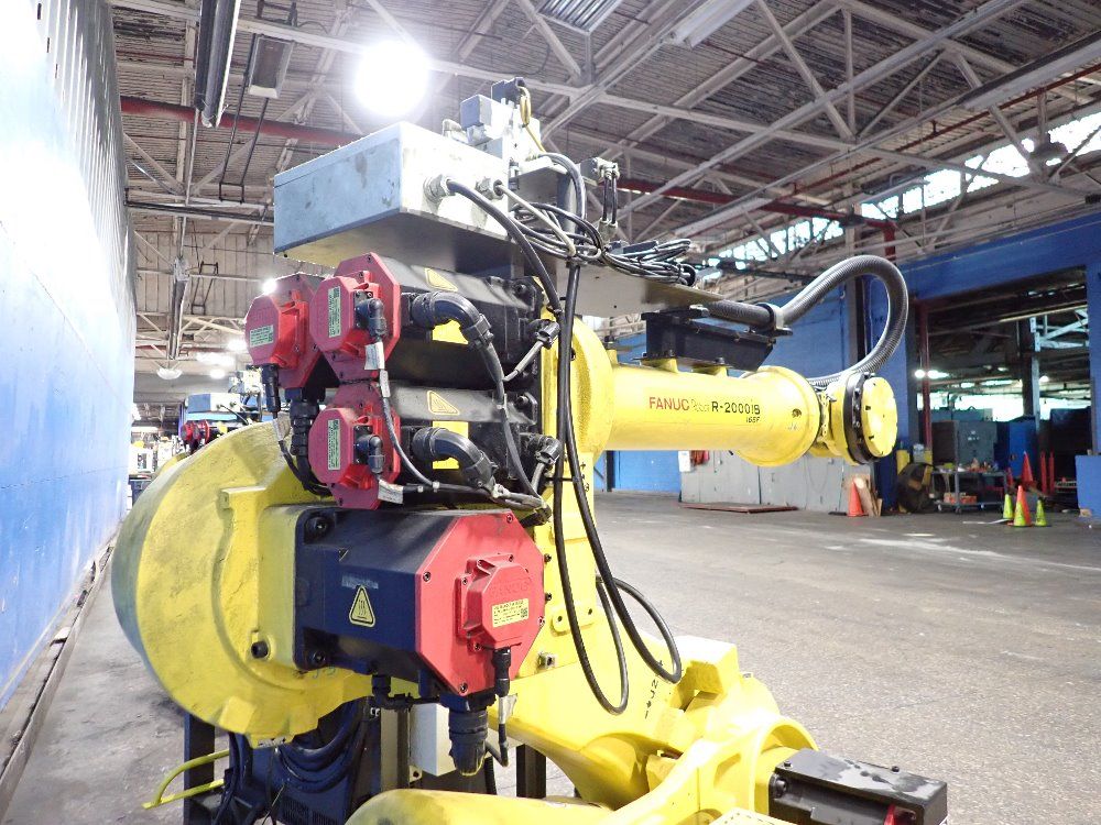 Fanuc 2013 Fanuc R2000ib 165f Robot