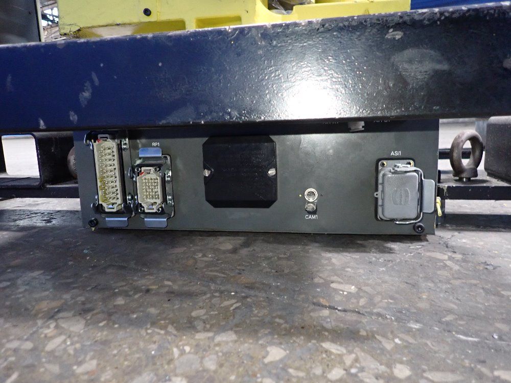 Fanuc 2013 Fanuc R2000ib 165f Robot