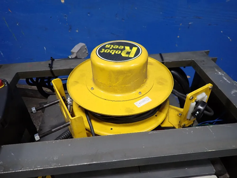 Fanuc 2013 Fanuc R2000ib 165f Robot