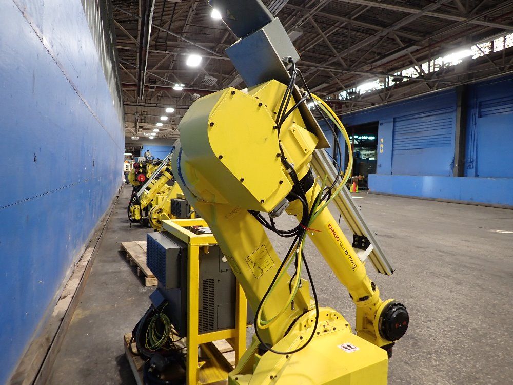 Fanuc 2013 Fanuc M710ic 50 Robot