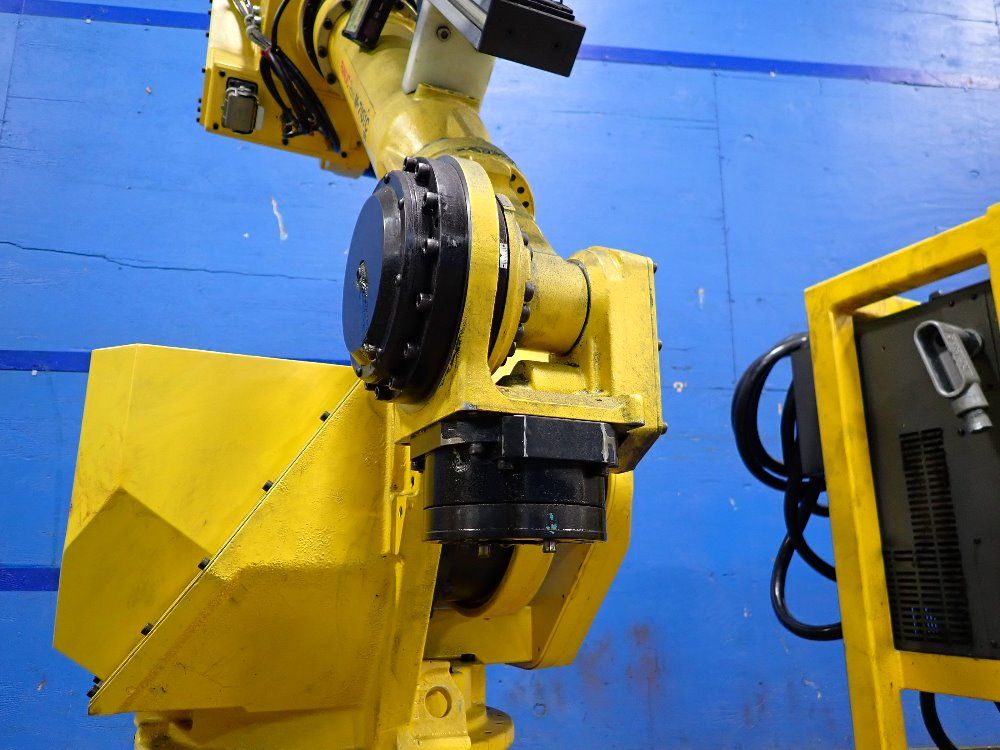 Fanuc 2013 Fanuc M710ic 50 Robot