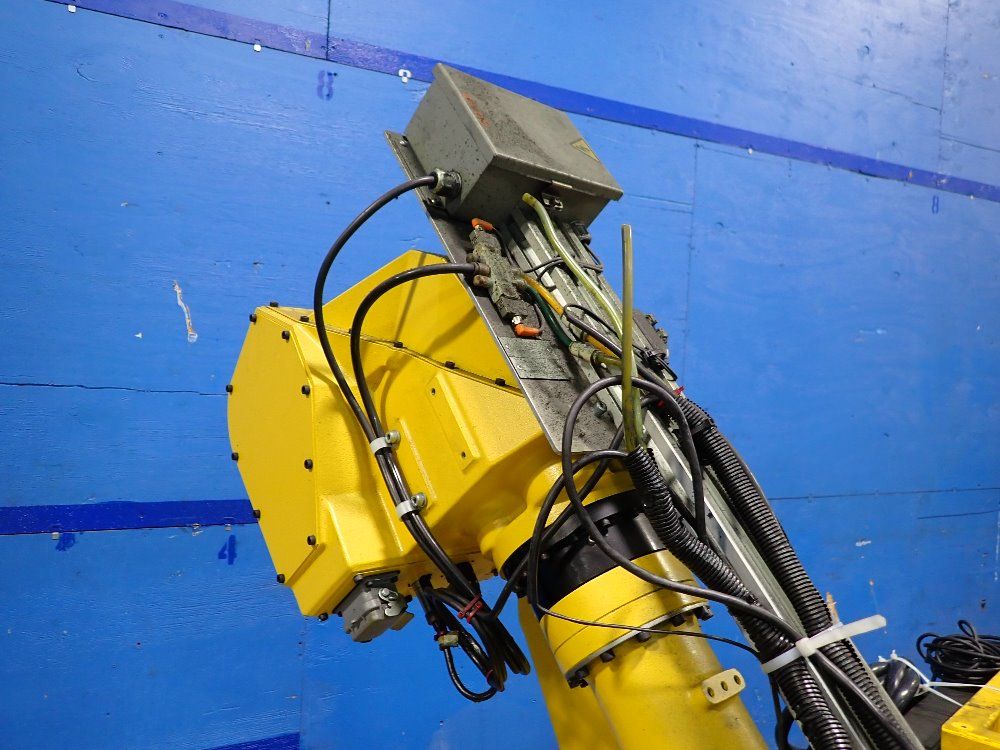 Fanuc 2013 Fanuc M710ic 50 Robot