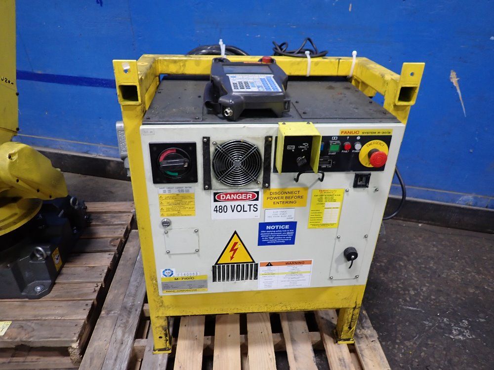 Fanuc 2013 Fanuc M710ic 50 Robot