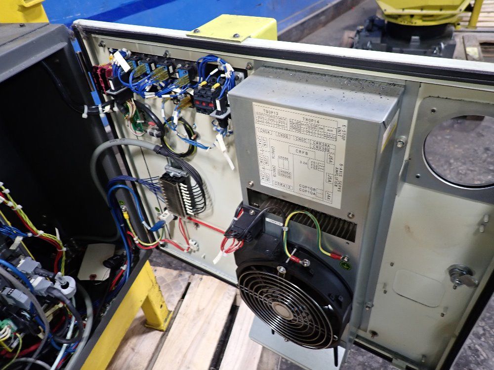 Fanuc 2013 Fanuc M710ic 50 Robot