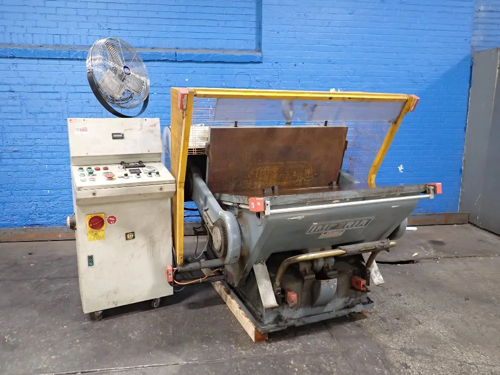 CLAM SHELL PRESS