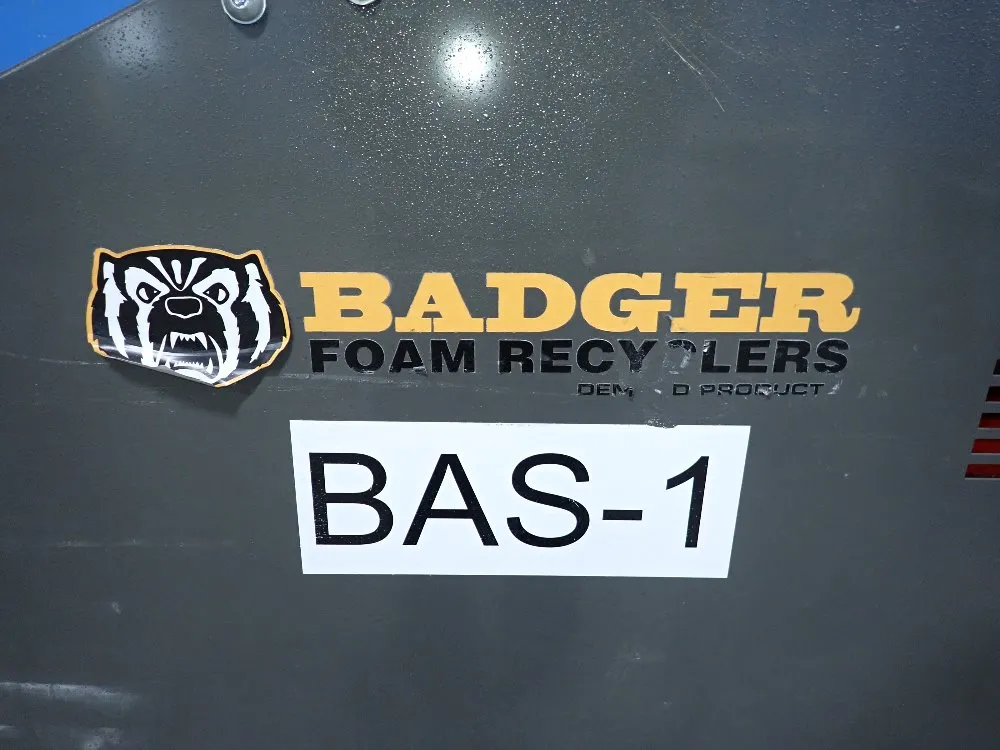 Acs  Badger 2016 Acs  Badger 1628x Granulator