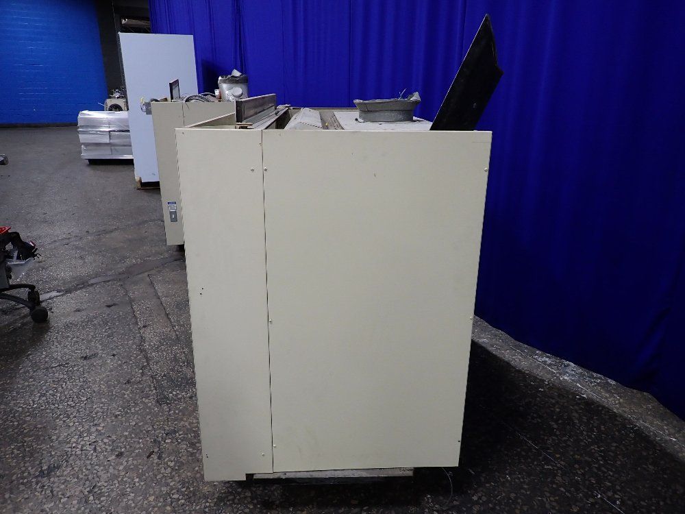 Kewaunee Fume Hood
