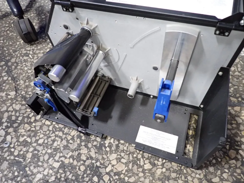 Infoprint Solutions Label Printer - 5504-r40