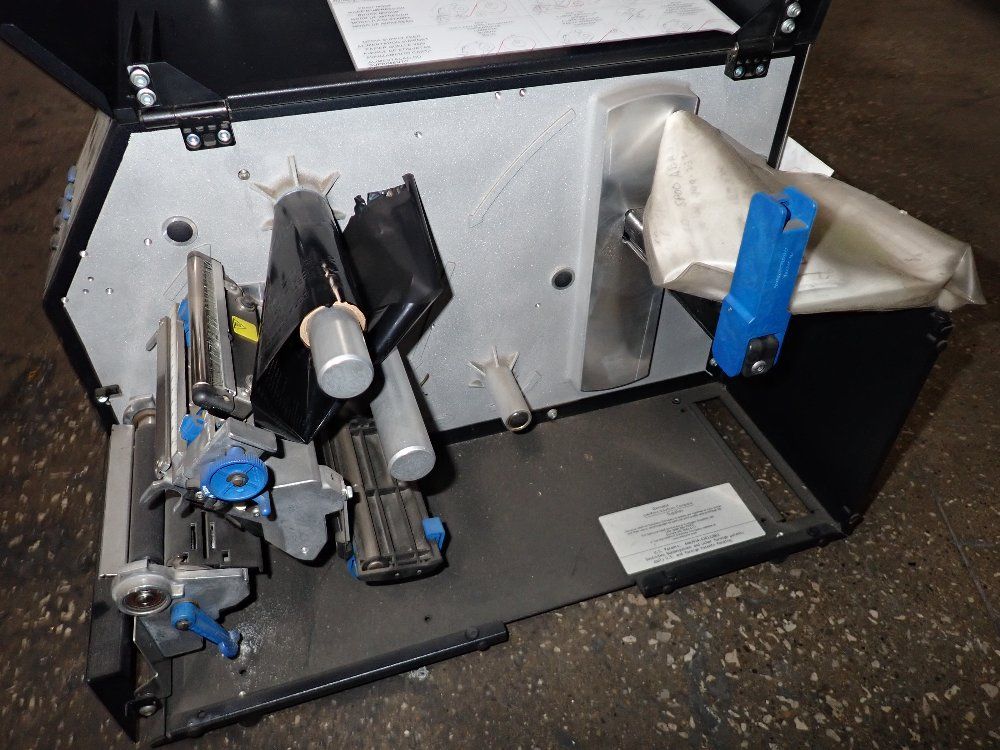 Infoprint Solutions Infoprint 6700 Label Printer - 5504-r40