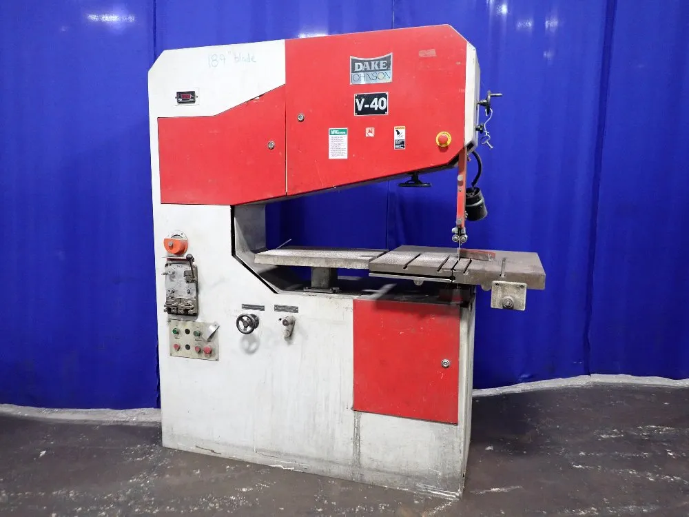 VERTICAL BAND SAW