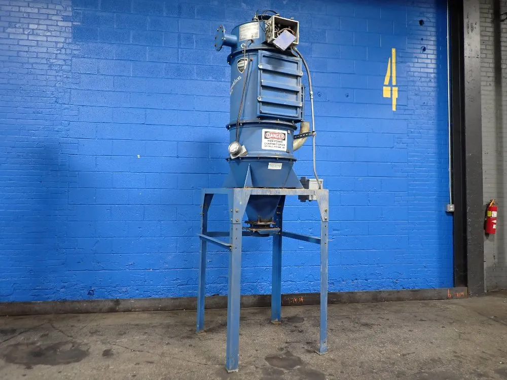 DUST COLLECTOR