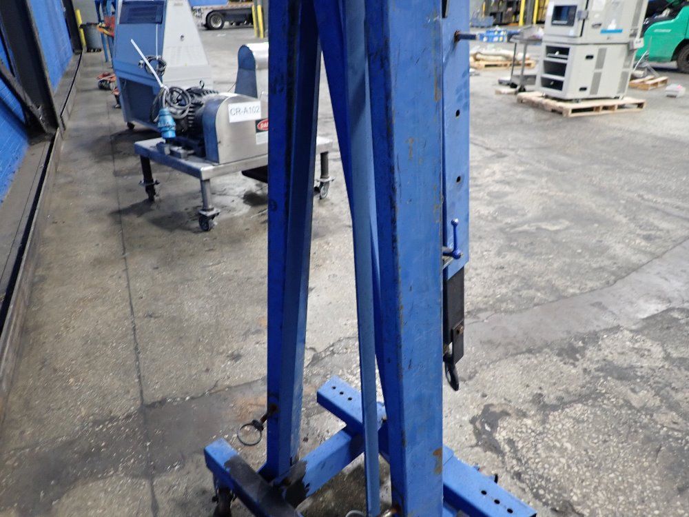 Grainger International Engine Hoist