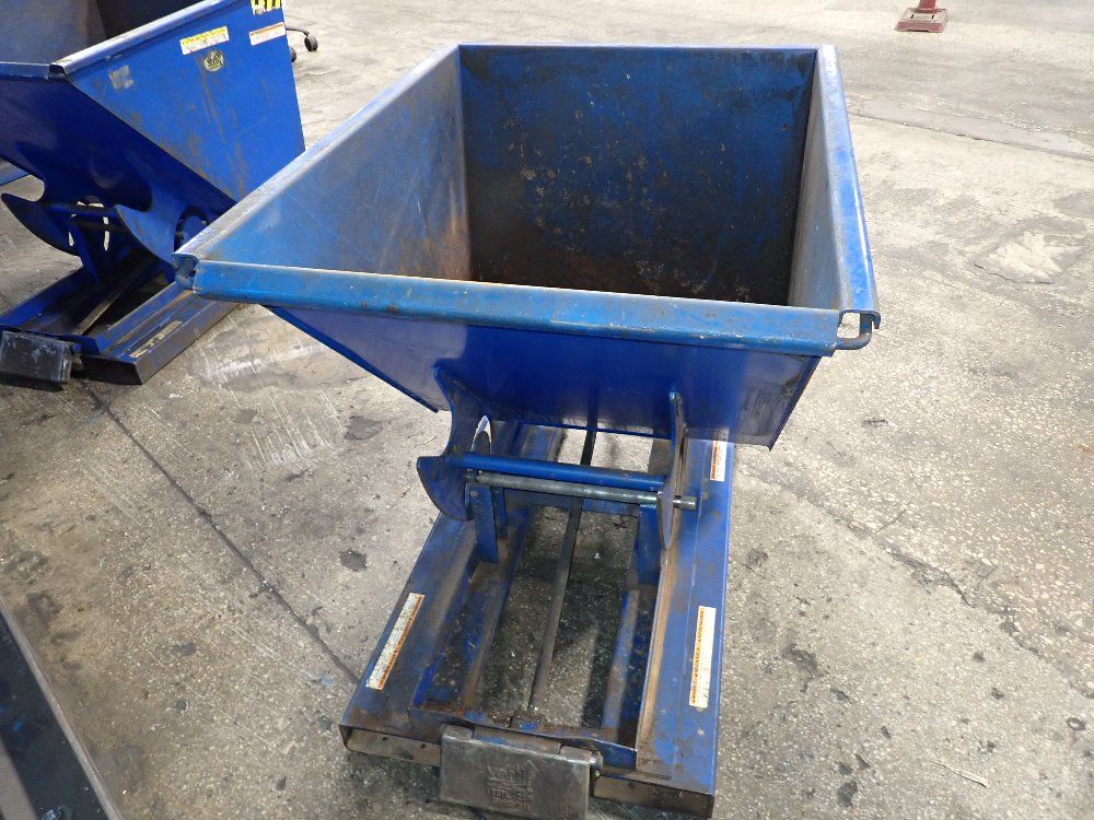 Vestil Self Dumping Hopper