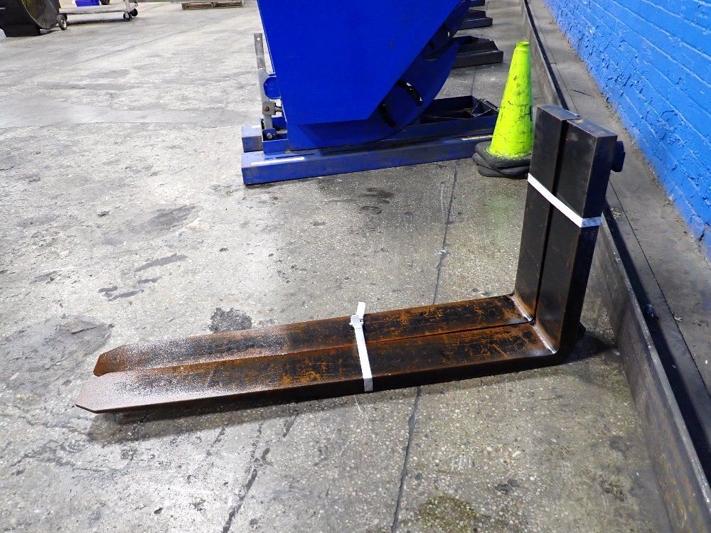  Forklift Forks