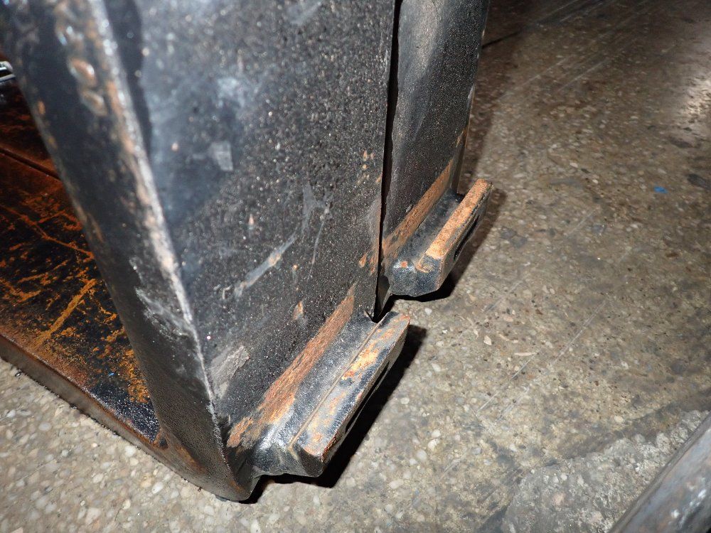  Forklift Forks