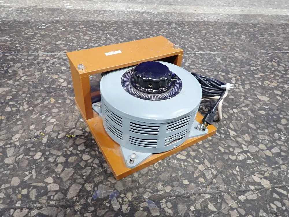 Powerstat Voltage Meter