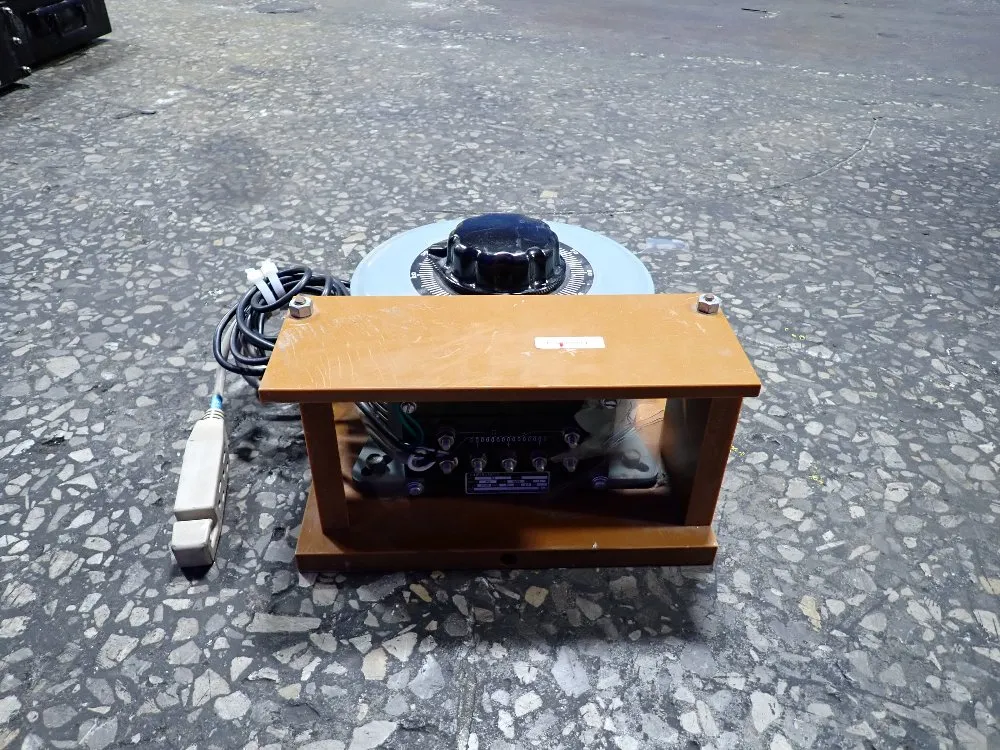 Powerstat Voltage Meter