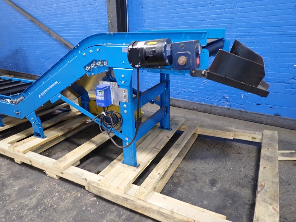 New London Engineering Power Belt Incline Conveyor