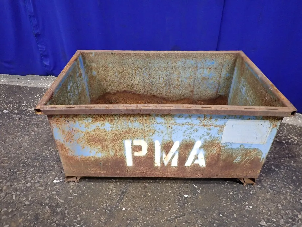 36" X 21" X 16" Stackable Steel Basket