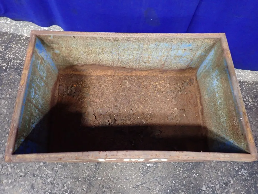 36" X 21" X 16" Stackable Steel Basket