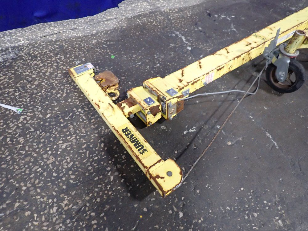 Sumwer Crane - R-250