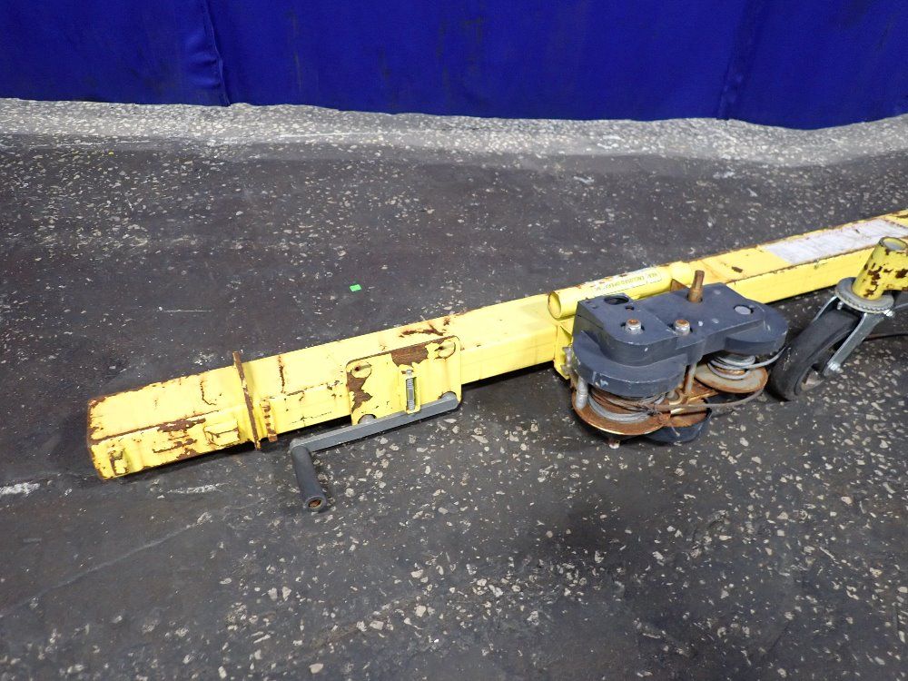 Sumwer Crane - R-250