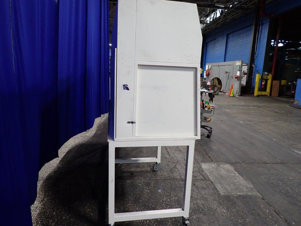Air Science Fume Hood