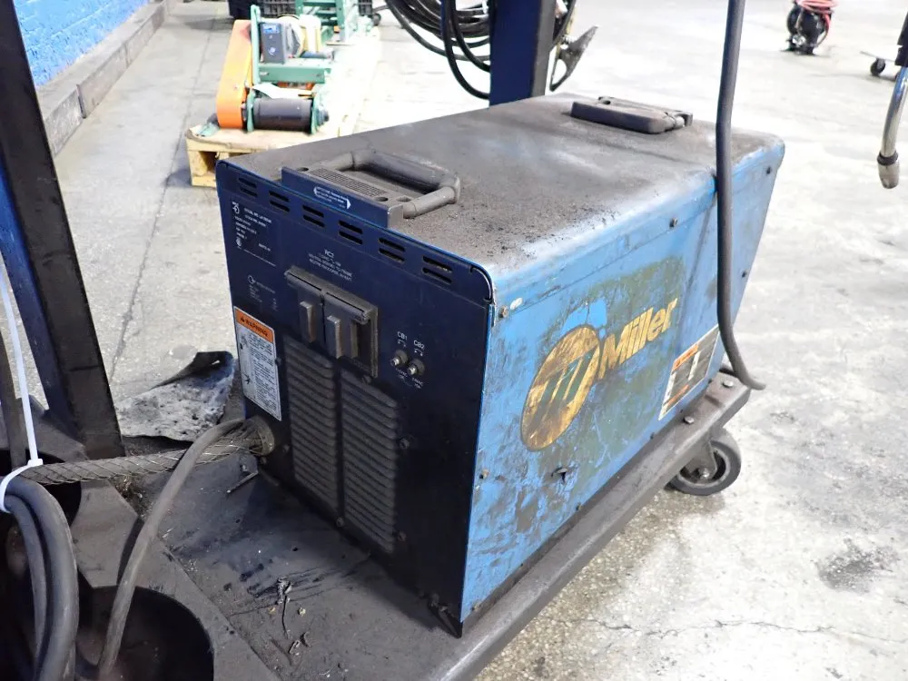Miller Miller Invision 456p Welder