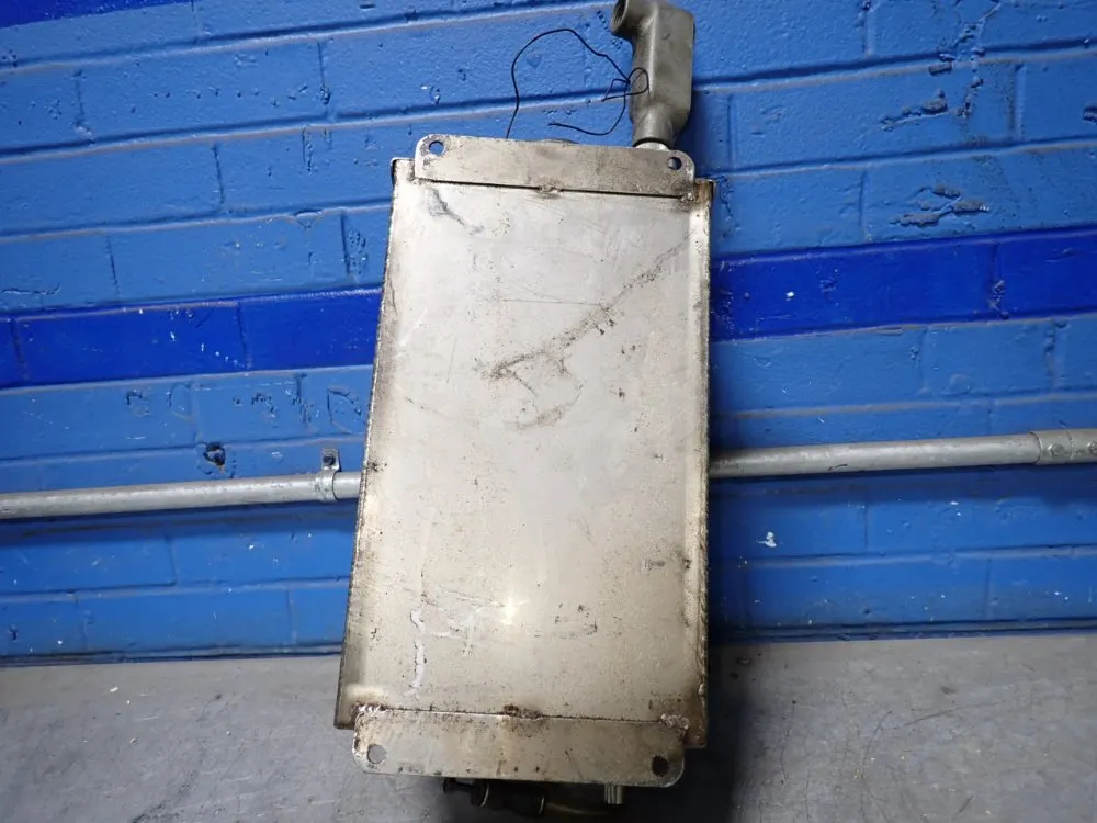 Amcol Corporation 7 1/2"x5 1/2"x13" Lubricator - 6000-80-2s-lli