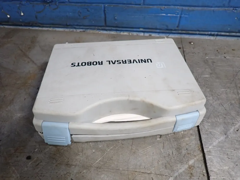 Universal Robotics Tooling