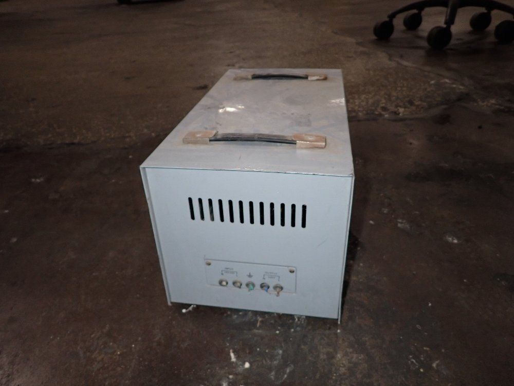 Camfive Voltage Regulator - Cfvr-5000va