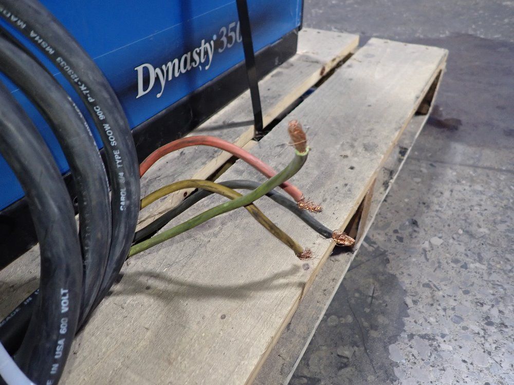 Miller Miller Dynasty 350 Welder