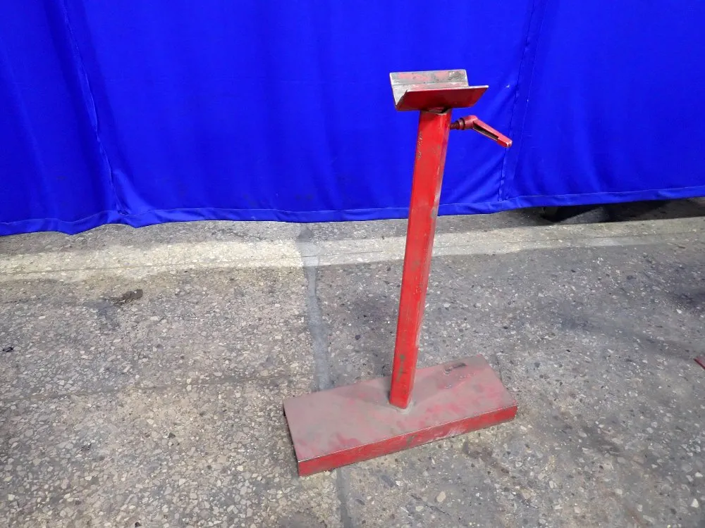  Pallet Jack Stand