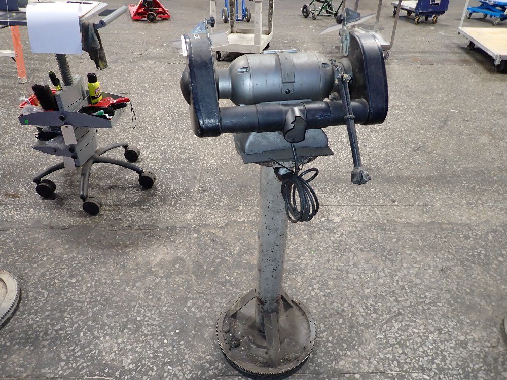 Jet 8 Pedestal Grinder