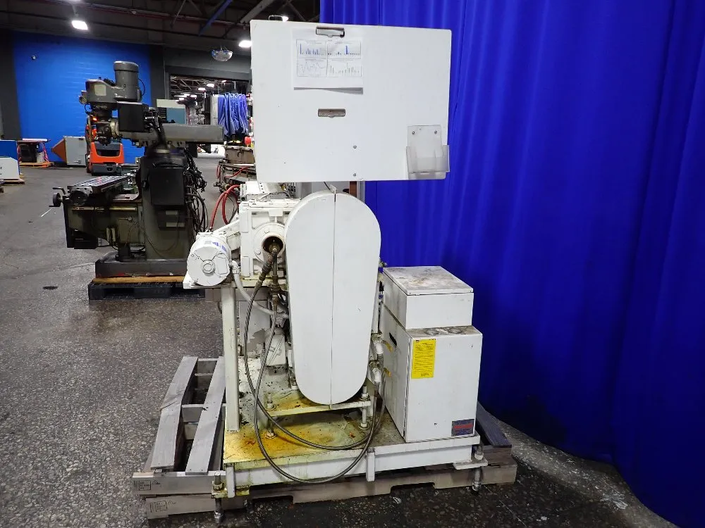  Extruder