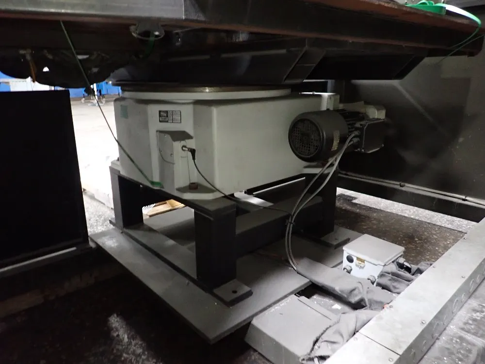 Yaskawamotoman 2005 Yaskawamotoman Yrhp20a10 Robot Cell