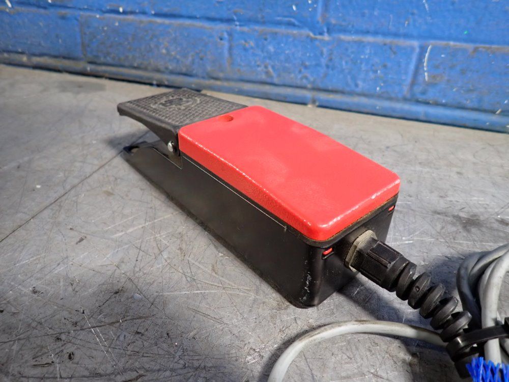 Bernstein Foot Switch