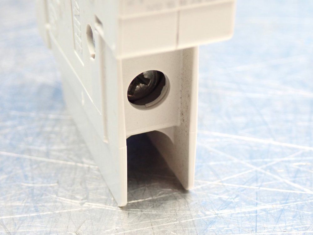 Abb Miniature Circut Breaker 1 Lot Of 2 - 2cds271337r0104