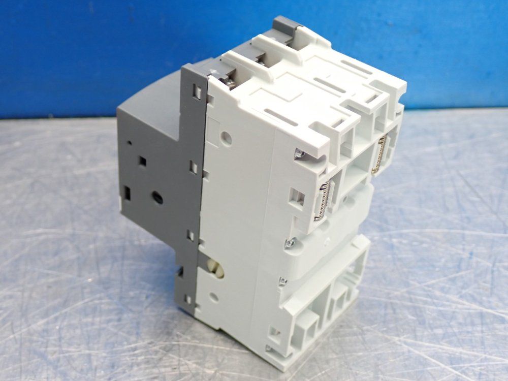 Abb Ms132-20 Manual Motor Starter - 1sam350000r1013