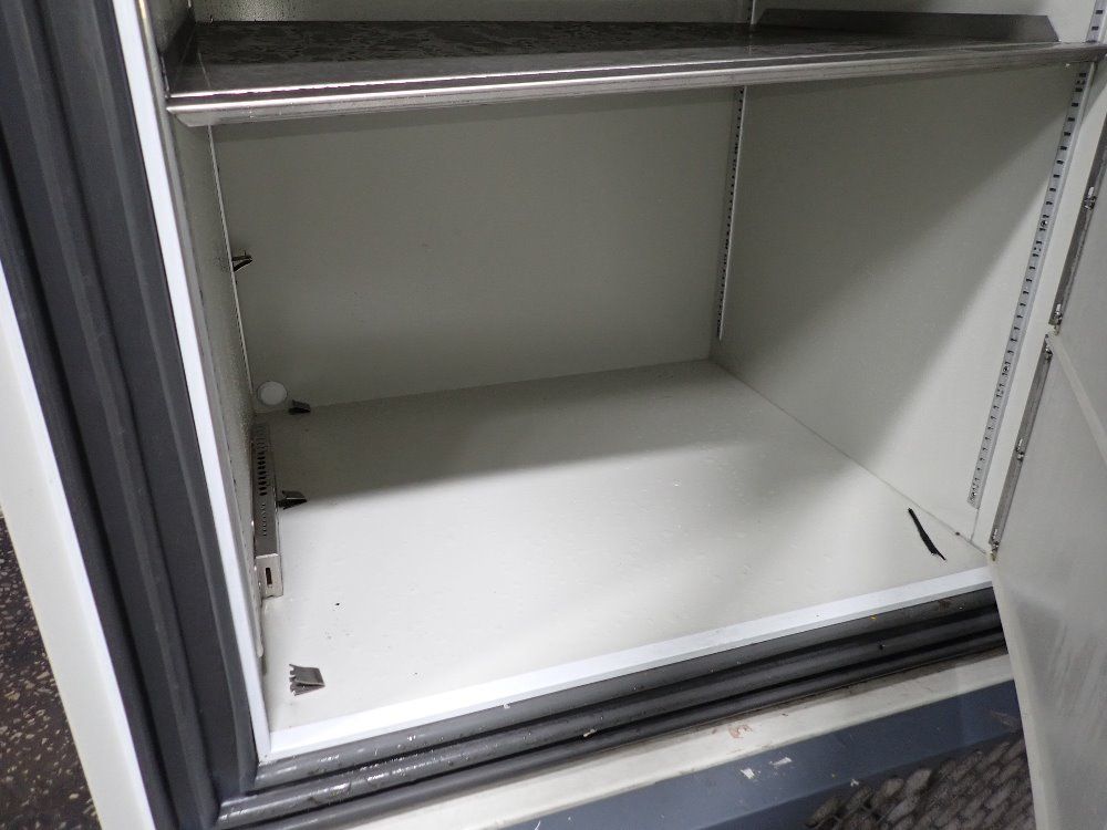 Thermo Scientific Refrigerator